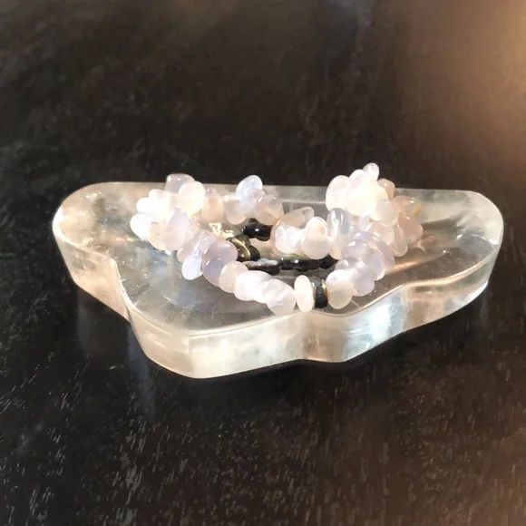 Quartz carved cloud mini bowl - Picture 7 of 15
